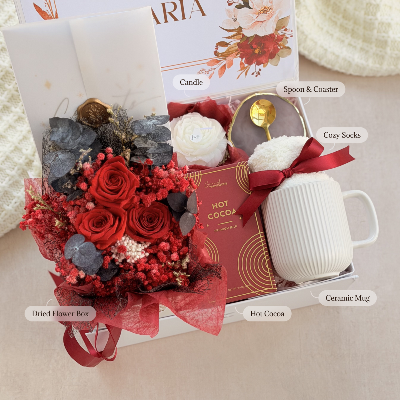 Dried Bloom & Cocoa Mug Box — inside view