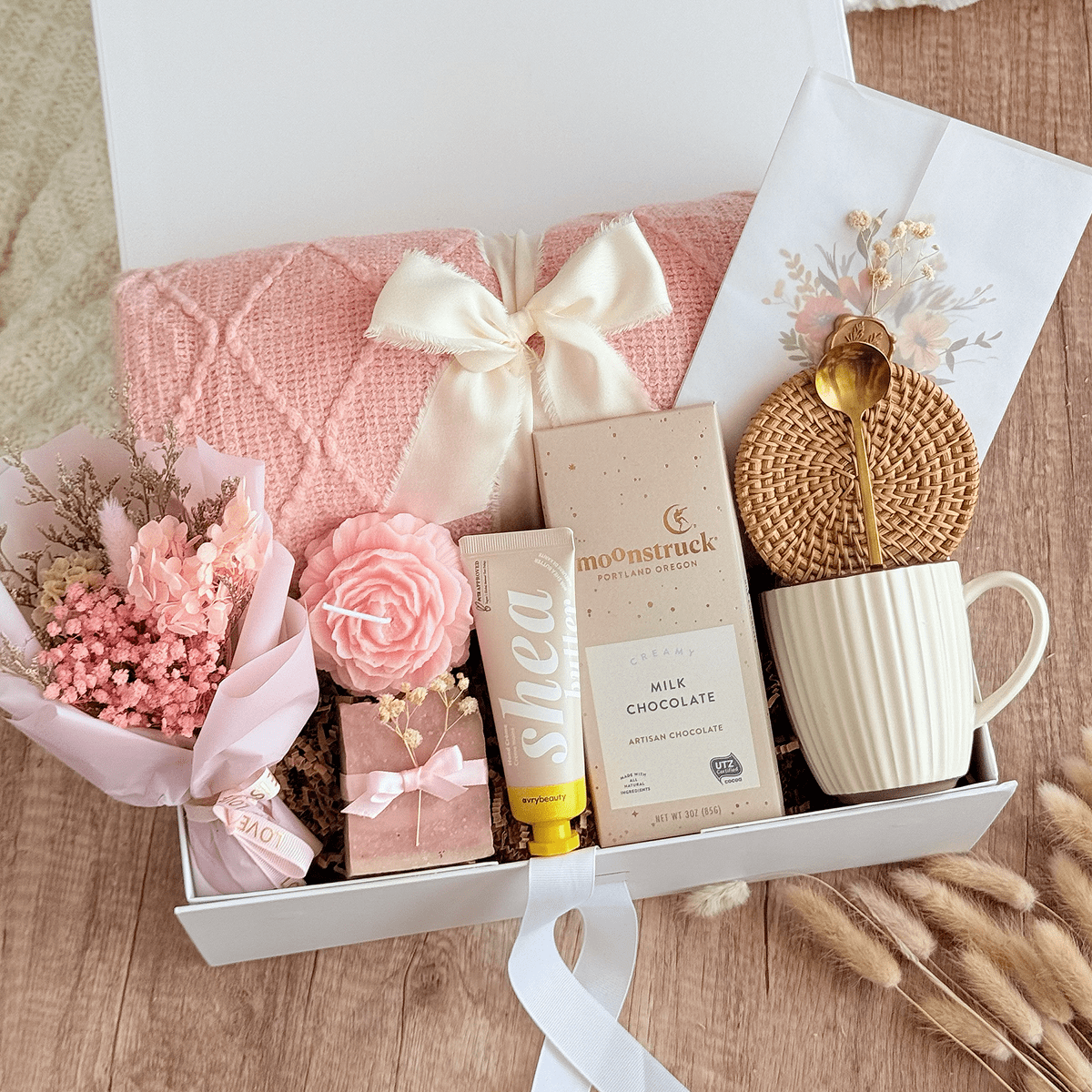 Chic Comfort Collection