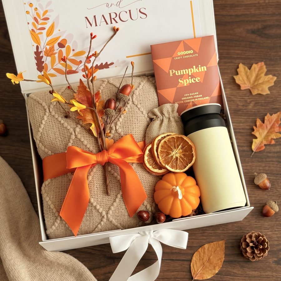 Orange Spice Tea & Blanket Box — front view